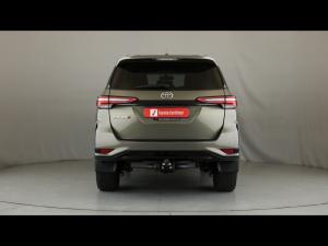 Toyota Fortuner 2.4GD-6 auto - Image 5