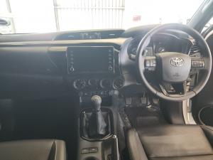 Toyota Hilux 2.8GD-6 Xtra cab 4x4 Legend manual - Image 6