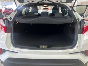 Toyota C-HR 1.2T - Image 19