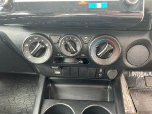 Toyota Hilux 2.4GD-6 double cab Raider auto - Image 11