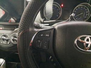 Toyota Starlet 1.4 XS auto - Image 9