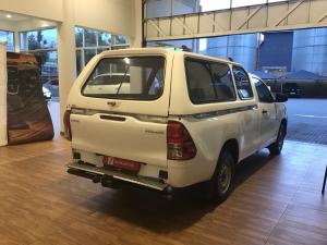 Toyota Hilux 2.4GD S (aircon) - Image 2