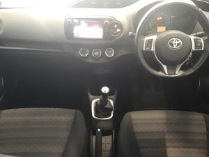 Toyota Yaris 1.3 - Image 6