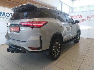 Toyota Fortuner 2.4GD-6 auto - Image 2