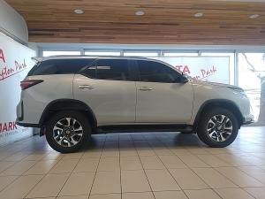 Toyota Fortuner 2.4GD-6 auto - Image 3