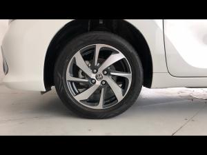 Toyota Starlet 1.5 XS auto - Image 12