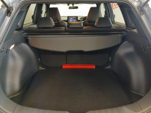 Toyota Corolla Cross 1.8 Hybrid XS - Image 19