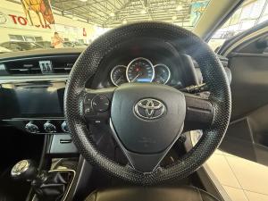 Toyota Corolla 1.6 Prestige - Image 8