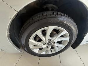 Toyota Corolla 1.6 Prestige - Image 13