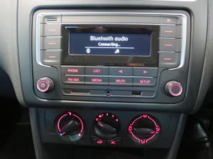 Volkswagen Polo Vivo 1.4 Trendline - Image 14