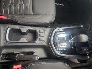 Nissan Navara 2.5DDTI PRO-4X Warrior 4X4 automatic D/C - Image 13