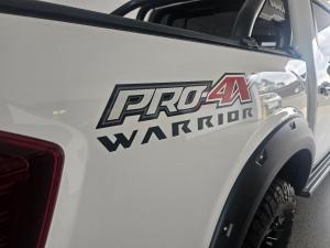 Nissan Navara 2.5DDTI PRO-4X Warrior 4X4 automatic D/C - Image 17