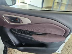 Suzuki Fronx 1.5 GL automatic - Image 11