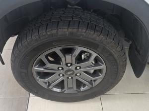 Ford Ranger 3.0D V6 Wildtrak AWD automatic D/C - Image 12