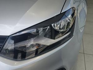 Volkswagen Polo Vivo 1.6 Comfortline TIP - Image 17
