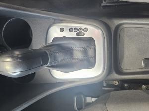 Volkswagen Polo Vivo 1.6 Comfortline TIP - Image 9