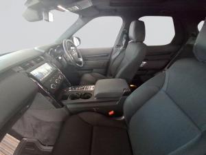 Land Rover Discovery 3.0 TD6 S - Image 3