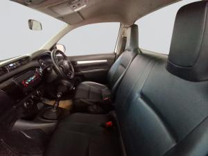 Toyota Hilux 2.4 GD SP/U Single Cab - Image 3