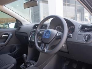 Volkswagen Polo Vivo hatch 1.4 - Image 13