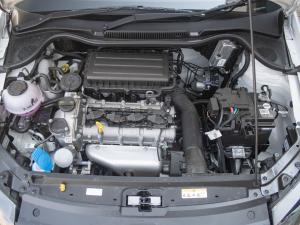 Volkswagen Polo Vivo hatch 1.4 - Image 7