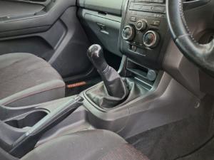 Isuzu KB 250D-Teq double cab LE - Image 11