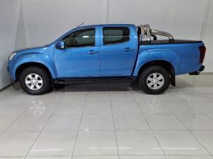 Isuzu KB 250D-Teq double cab LE - Image 2