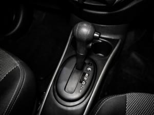 Nissan Almera 1.5 Acenta auto - Image 16