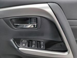 Mitsubishi Pajero Sport 2.4DI-D 4x4 - Image 14