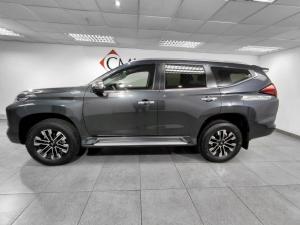 Mitsubishi Pajero Sport 2.4DI-D 4x4 - Image 2