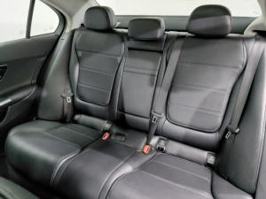 Mercedes-Benz C-Class C220d Avantgarde - Image 7