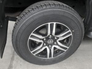 Toyota Hilux 2.4GD-6 double cab 4x4 Raider X auto - Image 13