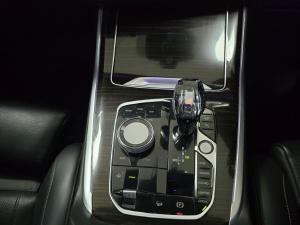 BMW X7 xDrive30d - Image 14