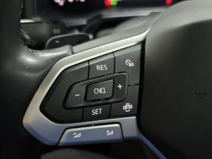 Volkswagen Polo hatch 1.0TSI Life auto - Image 10