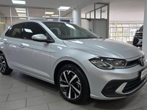 Volkswagen Polo hatch 1.0TSI Life auto - Image 16