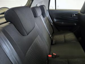 Suzuki Swift 1.2 GL+ manual - Image 15