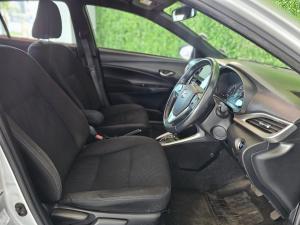 Toyota Yaris 1.5 Xs auto - Image 14