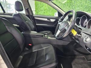 Mercedes-Benz C-Class C180 Avantgarde auto - Image 9