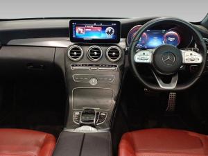 Mercedes-Benz C200 Cabrio automatic - Image 11