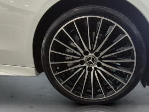 Mercedes-Benz C-Class C200 Avantgarde - Image 16