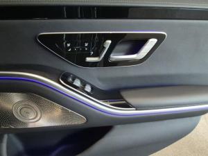 Mercedes-Benz S-Class S500 L 4Matic - Image 18