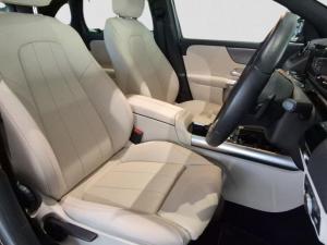 Mercedes-Benz GLA GLA200 - Image 14