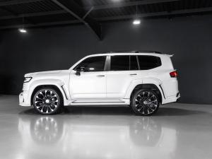 Toyota Land Cruiser 300 3.3D ZX - Image 6