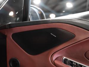 Aston Martin Vanquish coupe - Image 9