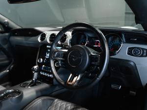 Ford Mustang 5.0 GT fastback auto - Image 6