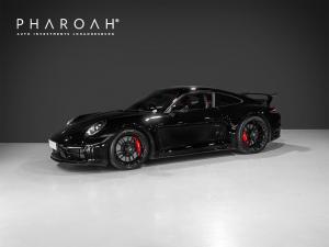 Porsche 911 Carrera 4 GTS coupe - Image 1