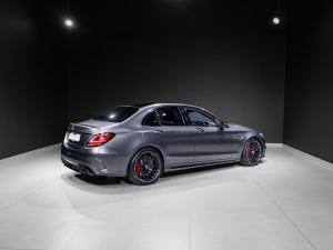 Mercedes-Benz C-Class C63 S - Image 11