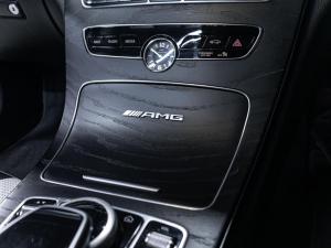 Mercedes-Benz C-Class C63 S - Image 25