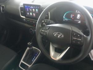 Hyundai Venue 1.0T Fluid auto - Image 10