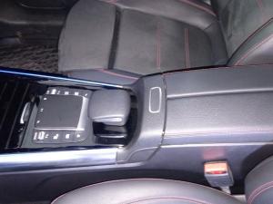 Mercedes-Benz GLA GLA200d Progressive - Image 17