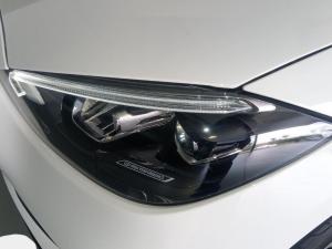 Mercedes-Benz C-Class C220d Avantgarde - Image 19